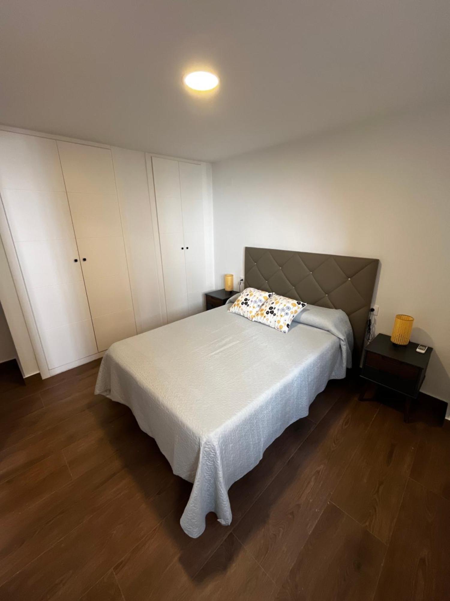 Apartamento Argote De Molina Seville Ngoại thất bức ảnh