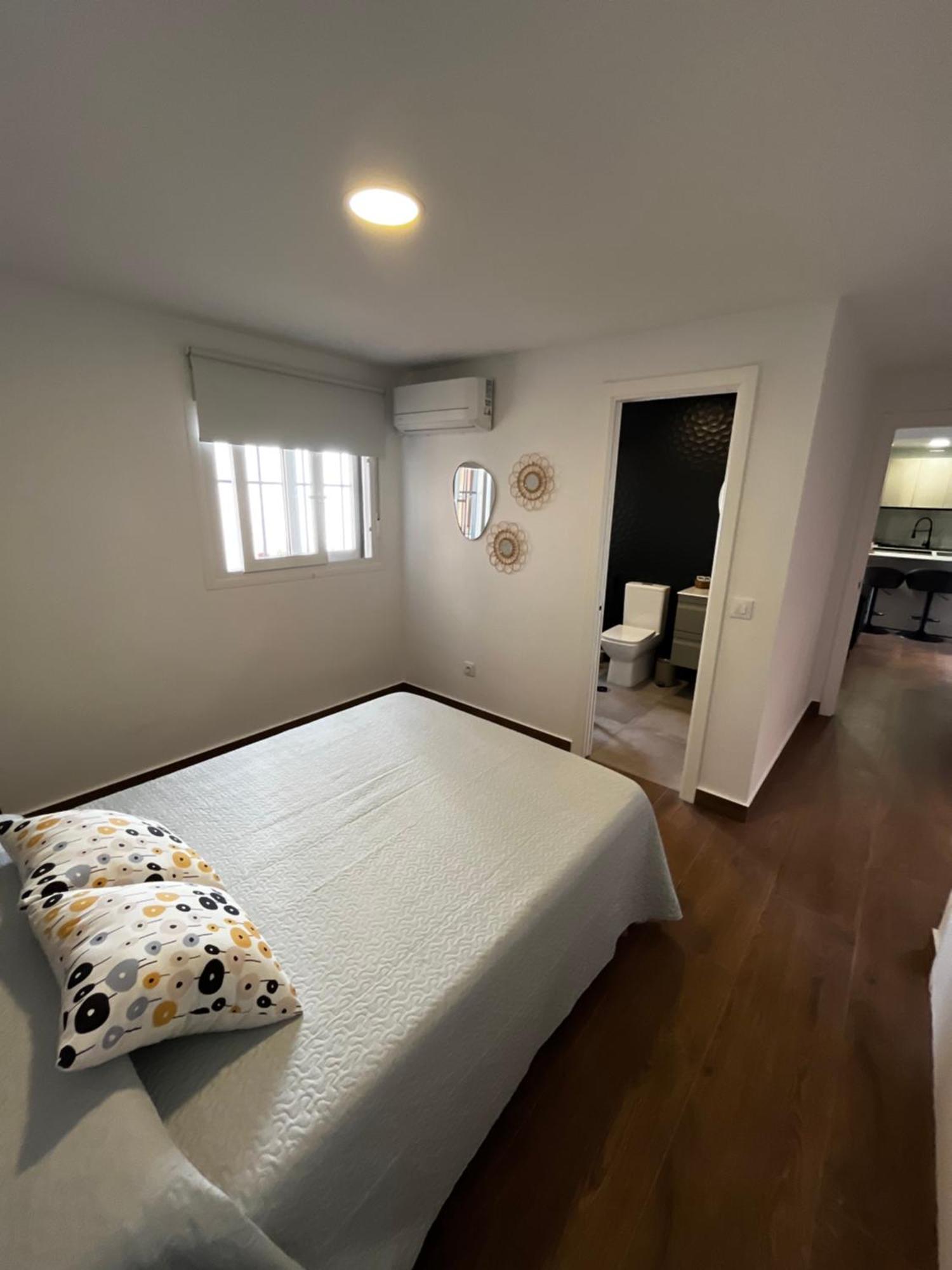 Apartamento Argote De Molina Seville Ngoại thất bức ảnh
