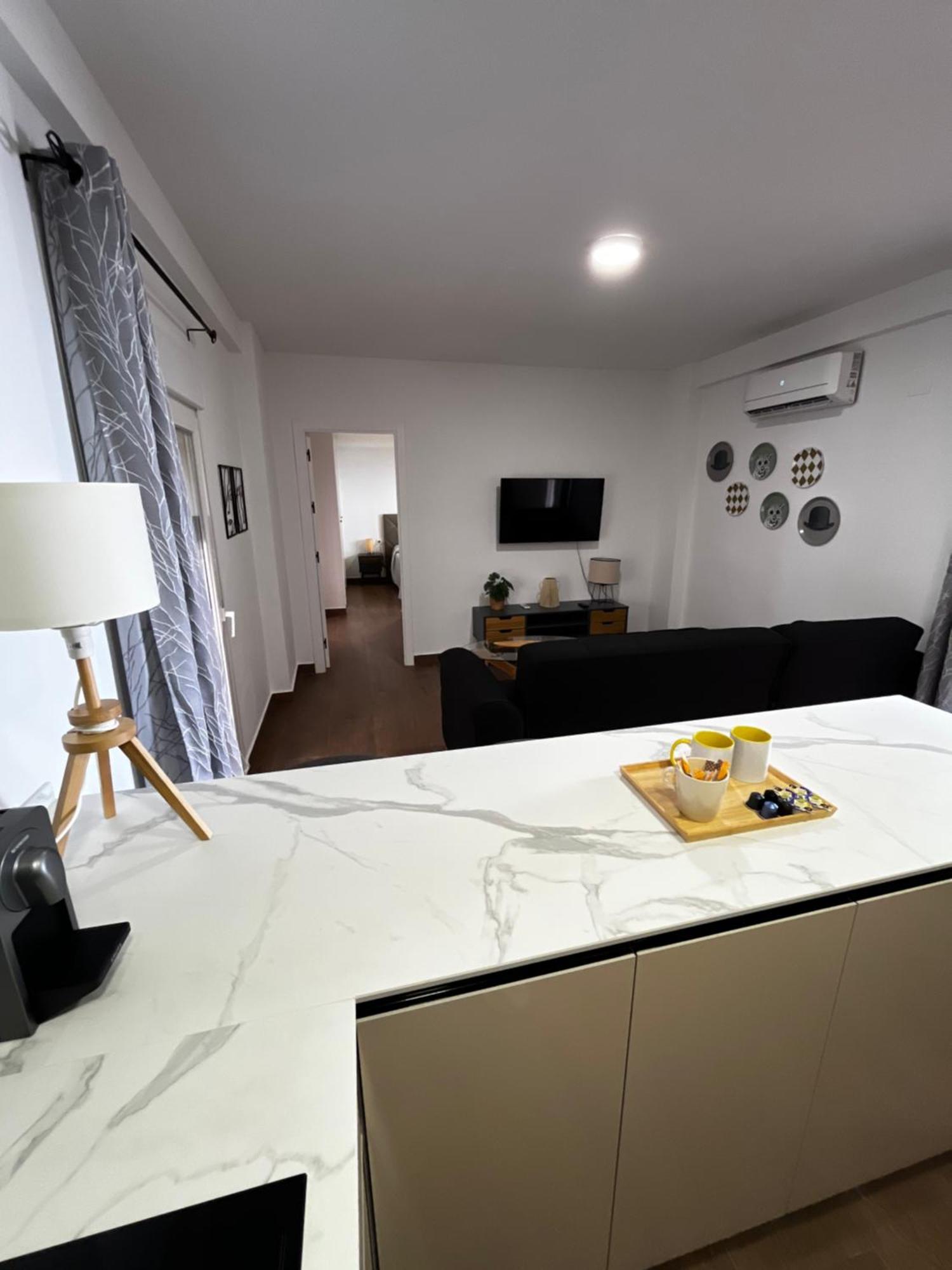Apartamento Argote De Molina Seville Ngoại thất bức ảnh