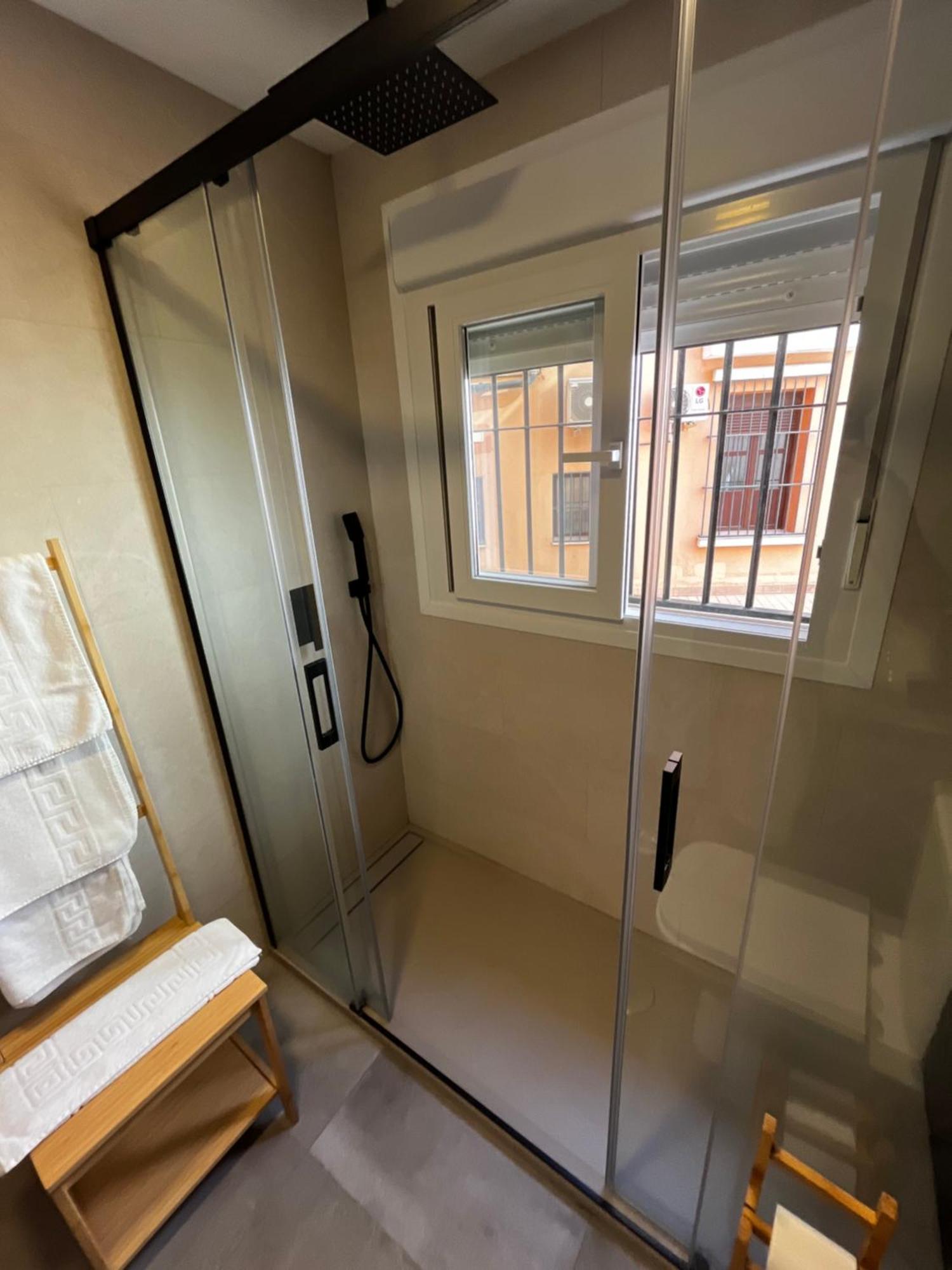 Apartamento Argote De Molina Seville Ngoại thất bức ảnh