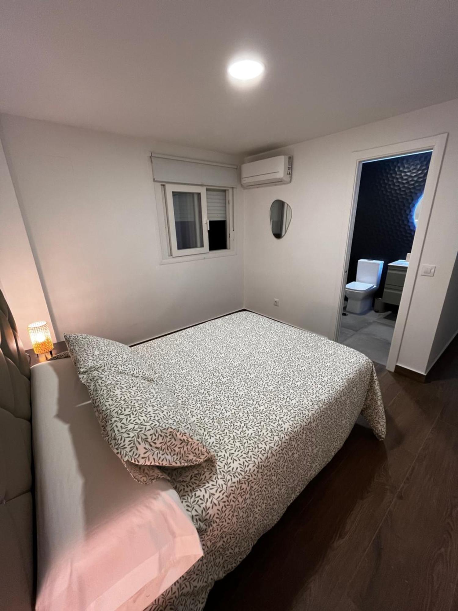 Apartamento Argote De Molina Seville Ngoại thất bức ảnh
